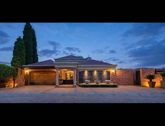 4 BEDROOM HOUSE FOR SALE IN SASOLBURG EXT 4